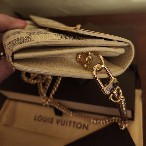 Louis Vuitton Damier Azur Portefeuille Sara Long Wallet - Picture 8 of 10